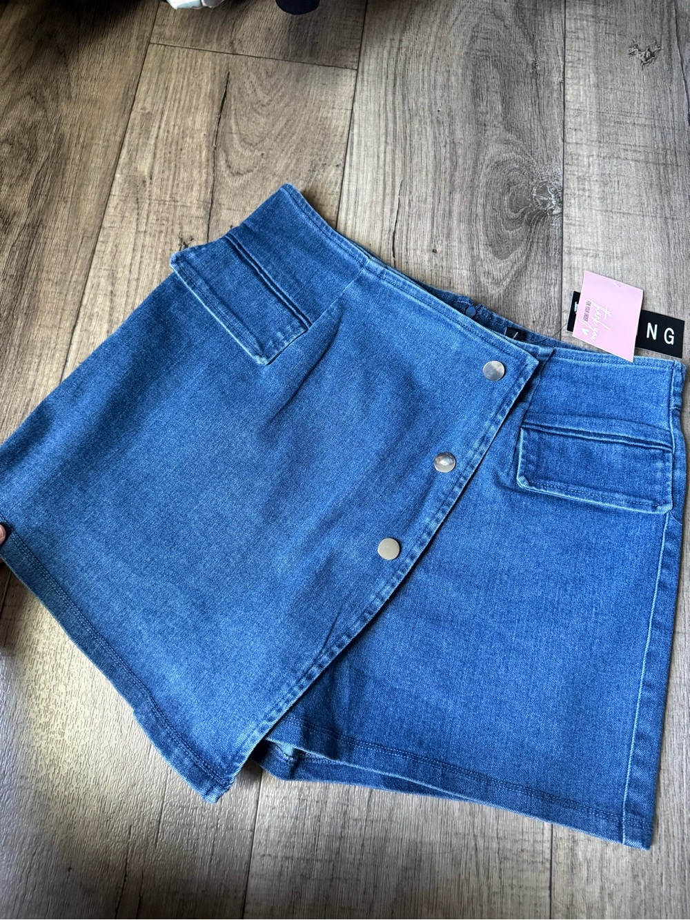 Timing Blue Denim Snap-Front Skort